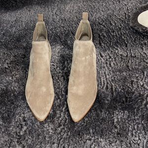 Diane Von Furstenburg boots, size EU41